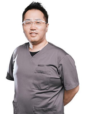 医療法人蒼優会 / 野中腰痛クリニック東京院・院長：山﨑文平